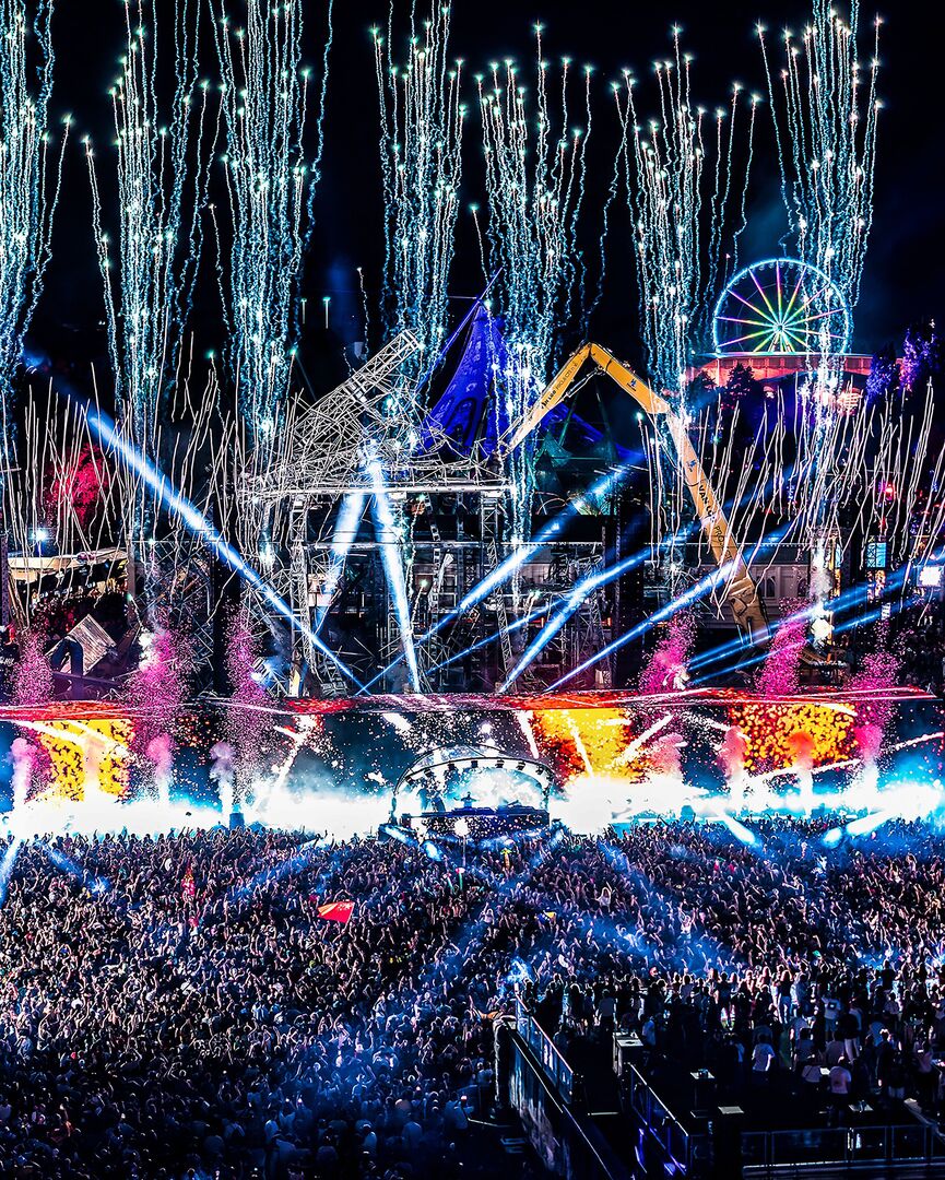 over-van-loo-projects header image